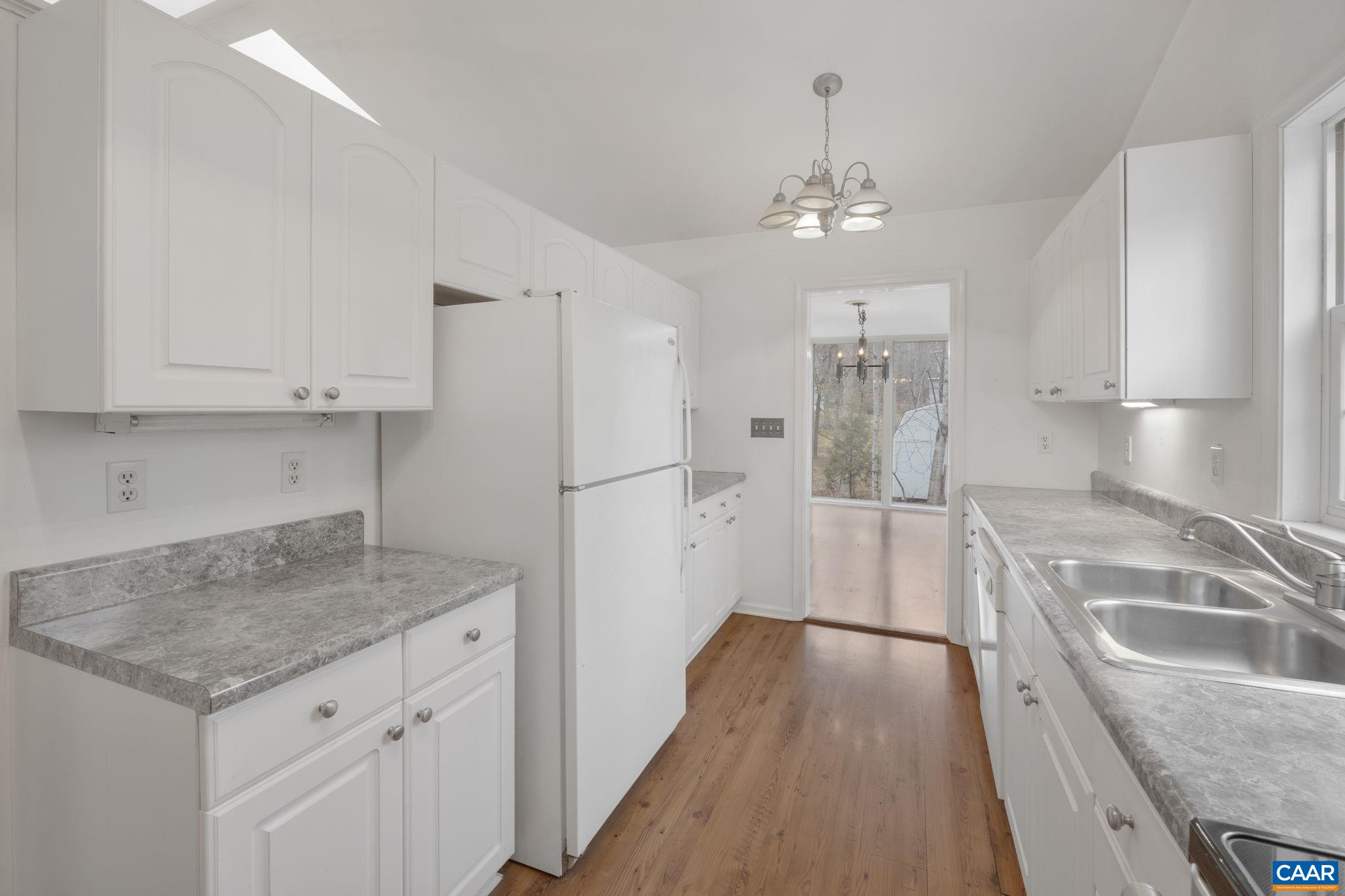 6 Pinehurst Road Palmyra, VA 22963 - Photo 10 of 34