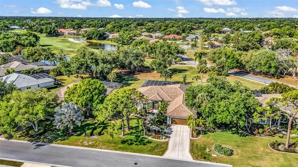 $849,000 | 2201 Calusa Lakes Boulevard, Nokomis, FL 34275