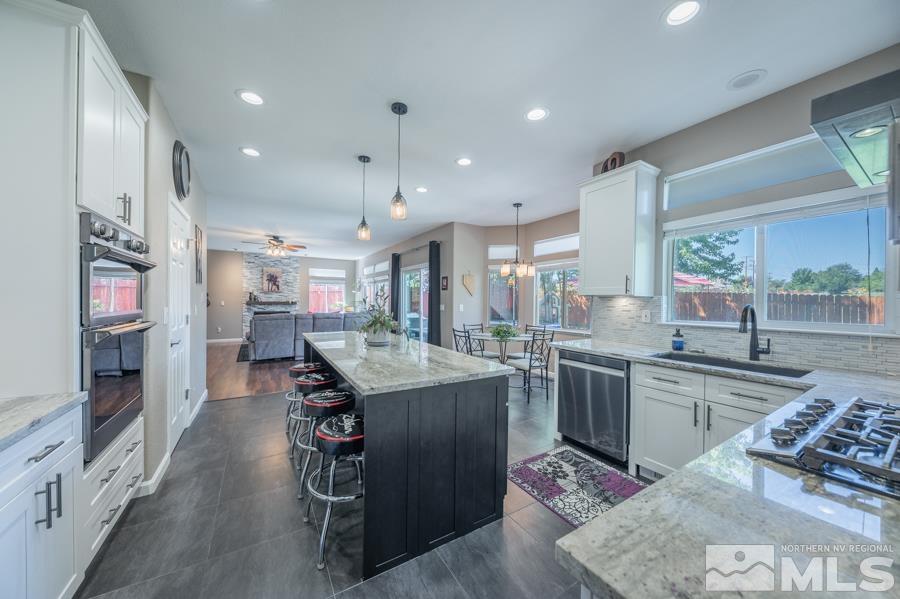 1575 Alturas Avenue Reno, NV 89503 - Photo 8 of 40 Photo 8
