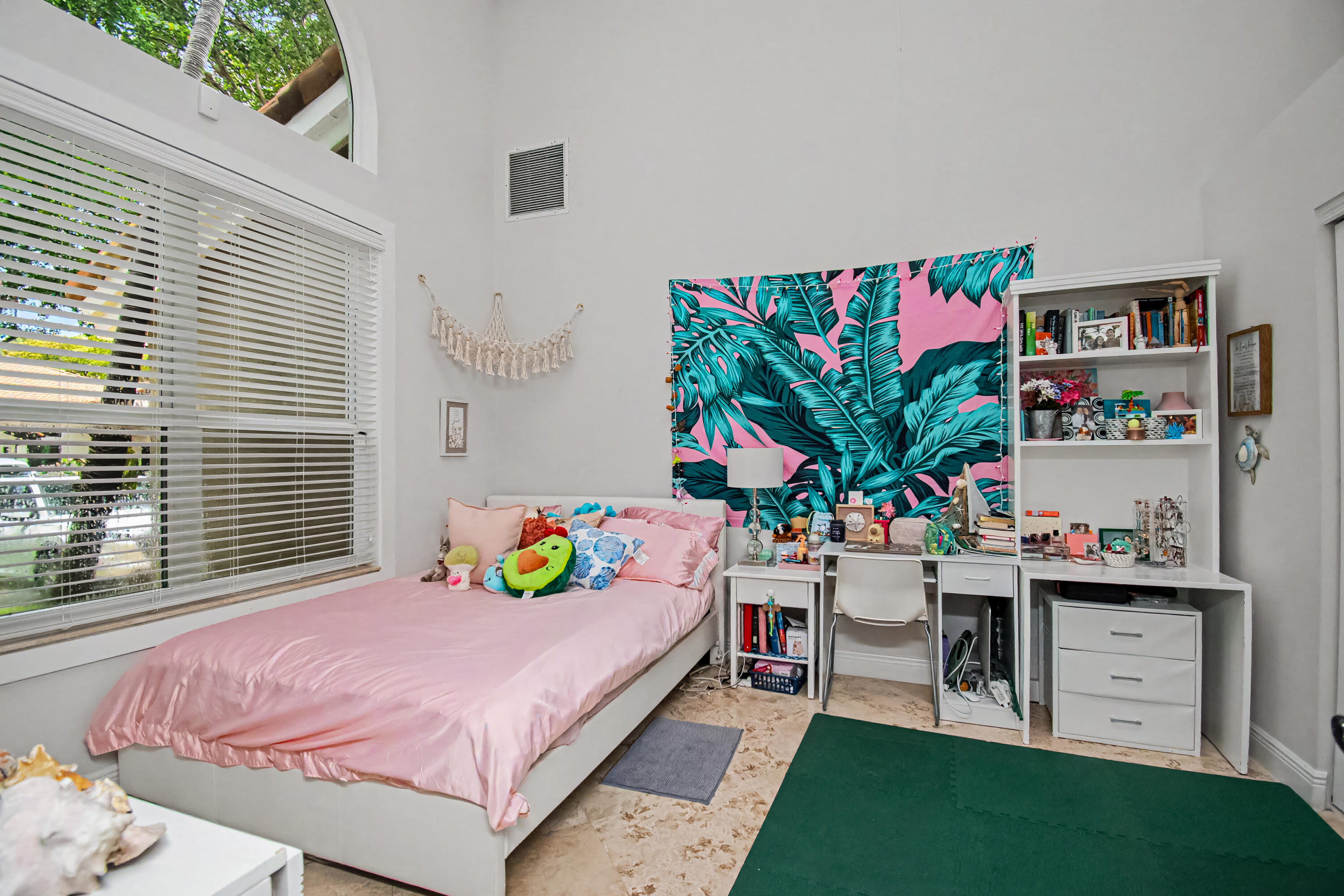 2653 Northwest 46th Street Boca Raton, FL 33434 - Photo 32 of 46 F67B7D98-61B6-46F6-BABF-369EA2590649