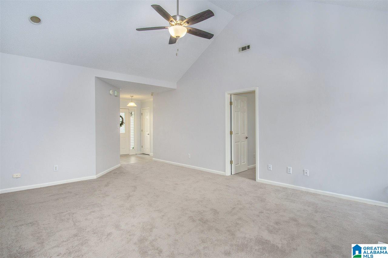149 Summerchase Parkway Calera, AL 35040 - Photo 7 of 28
