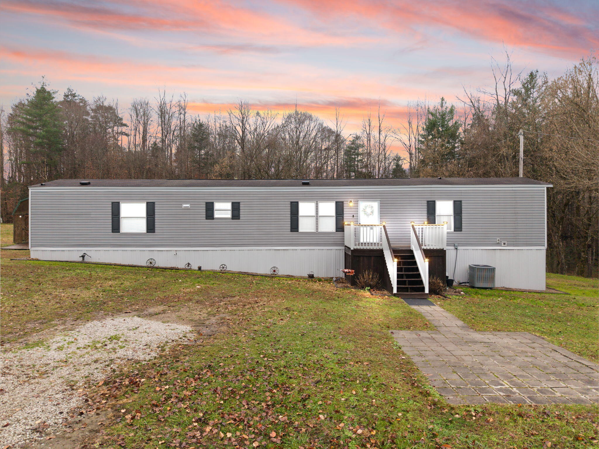 535 Ashana Road Jackson, KY 41339 - Photo 3 of 60 52-web-or-mls-DJI_20251125091836_0030_D