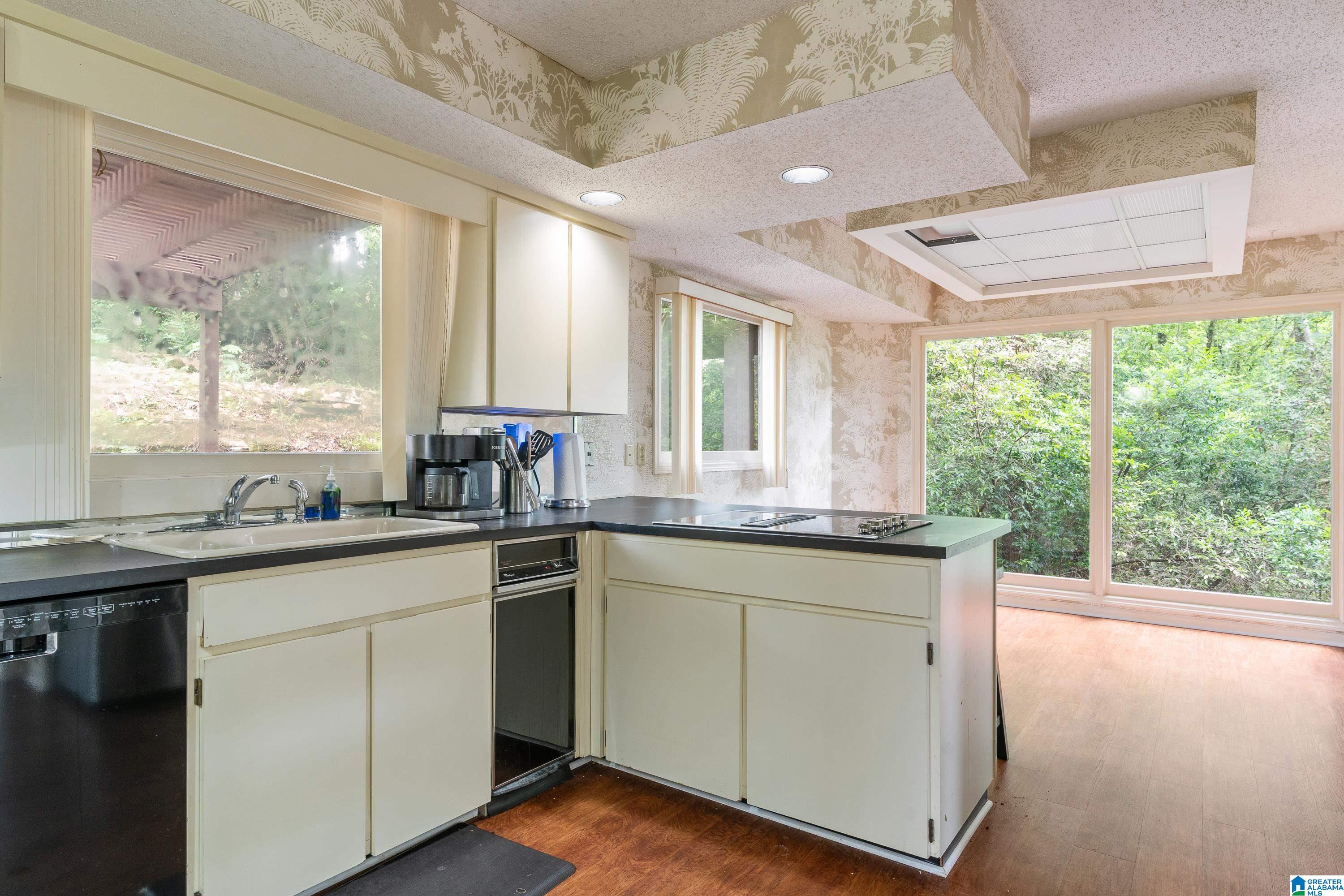 896 Shades Crest Road Birmingham, AL 35226 - Photo 20 of 54