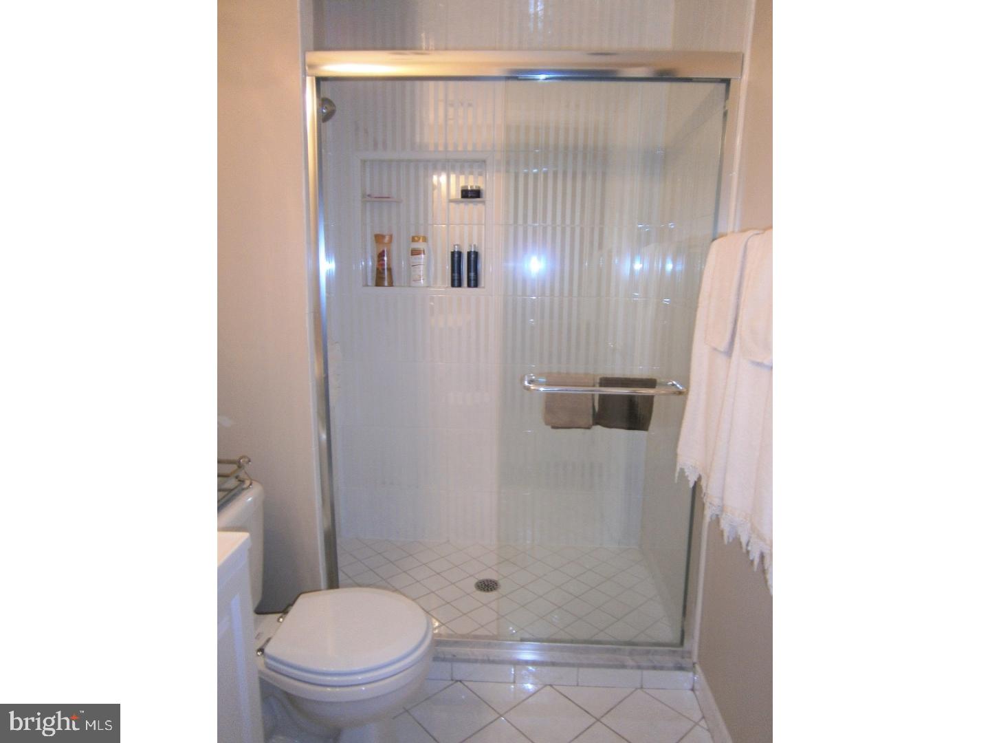 11023 Greiner Road Philadelphia, PA 19116 - Photo 15 of 25 Gallery Image 15