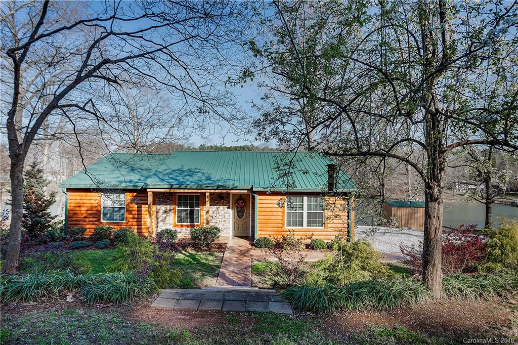 7418 Bankhead Road Denver, NC 28037 - Photo 2 of 32 Gallery Image 2