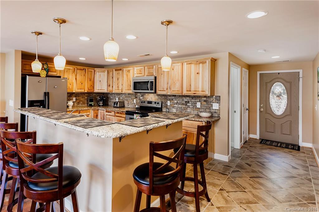 7418 Bankhead Road Denver, NC 28037 - Photo 4 of 32 Gallery Image 4