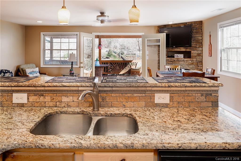 7418 Bankhead Road Denver, NC 28037 - Photo 8 of 32 Gallery Image 8