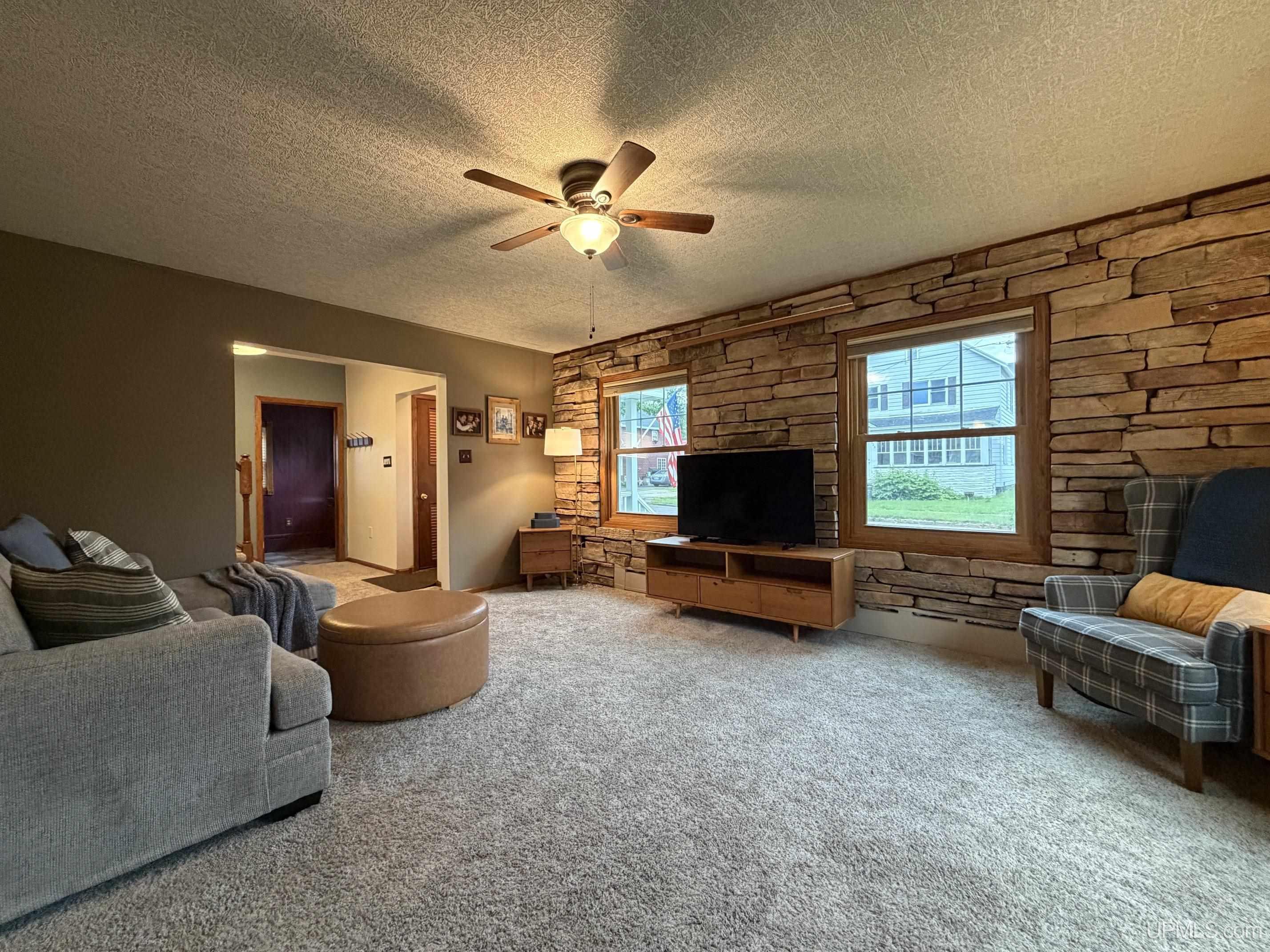 326 West Ridge Street Ishpeming, MI 49849 - Photo 7 of 61