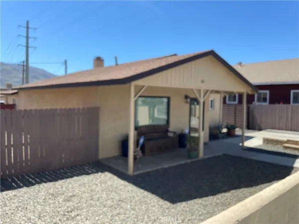 $469,900 | 402 East Ramsey Street, Banning, CA 92220