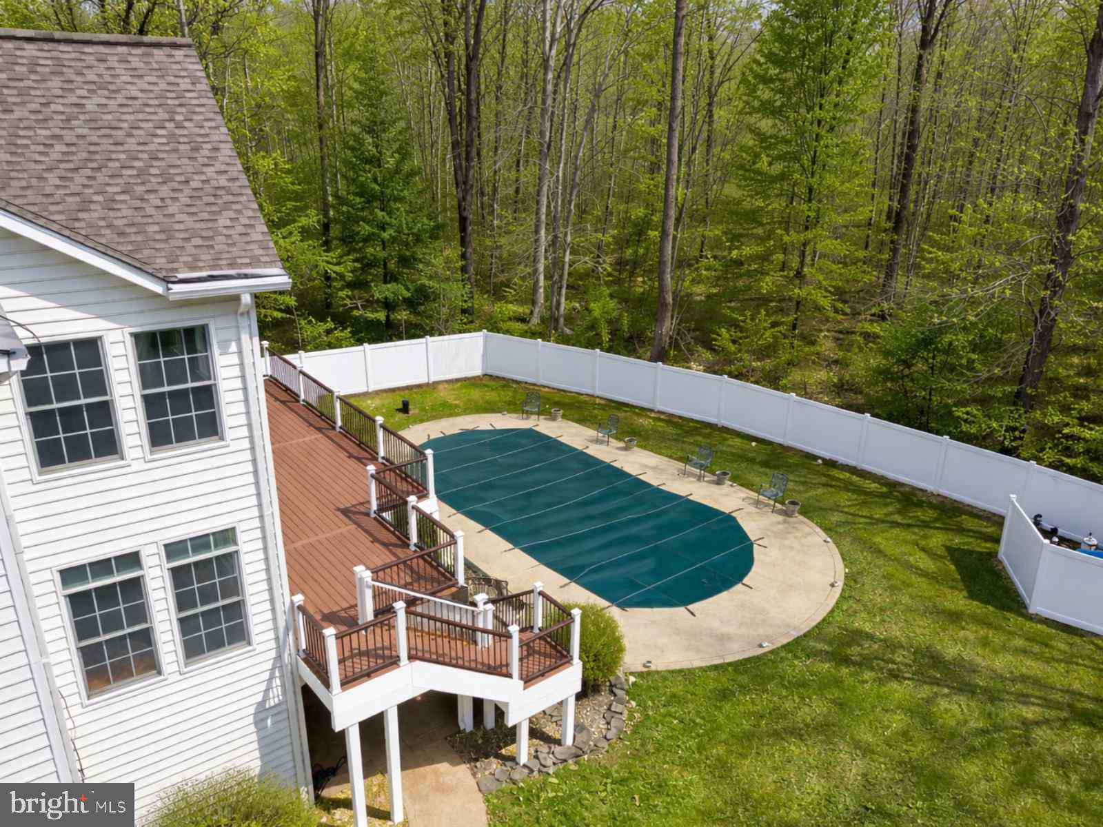 9401 Keyser Road Nokesville, VA 20181 - Photo 76 of 106 Aerial View of Backyard Pool