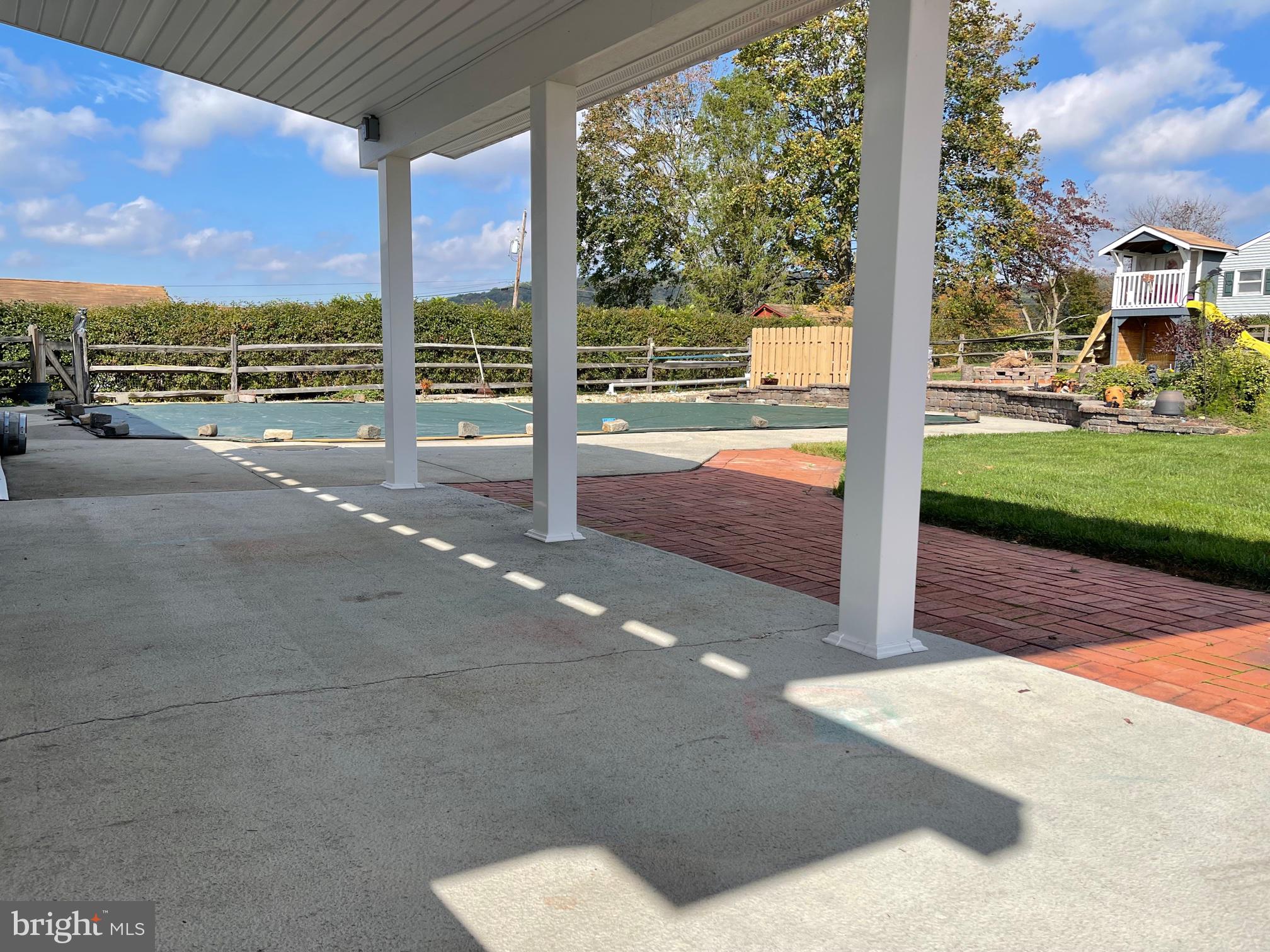 2469 Treichler Road Palm, PA 18070 - Photo 6 of 25 Gallery Image 6