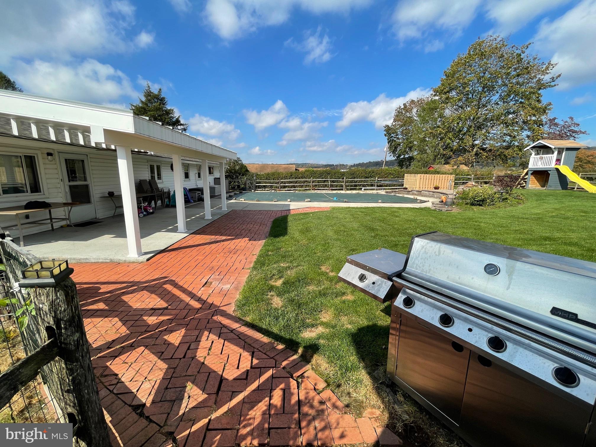 2469 Treichler Road Palm, PA 18070 - Photo 7 of 25 Gallery Image 7