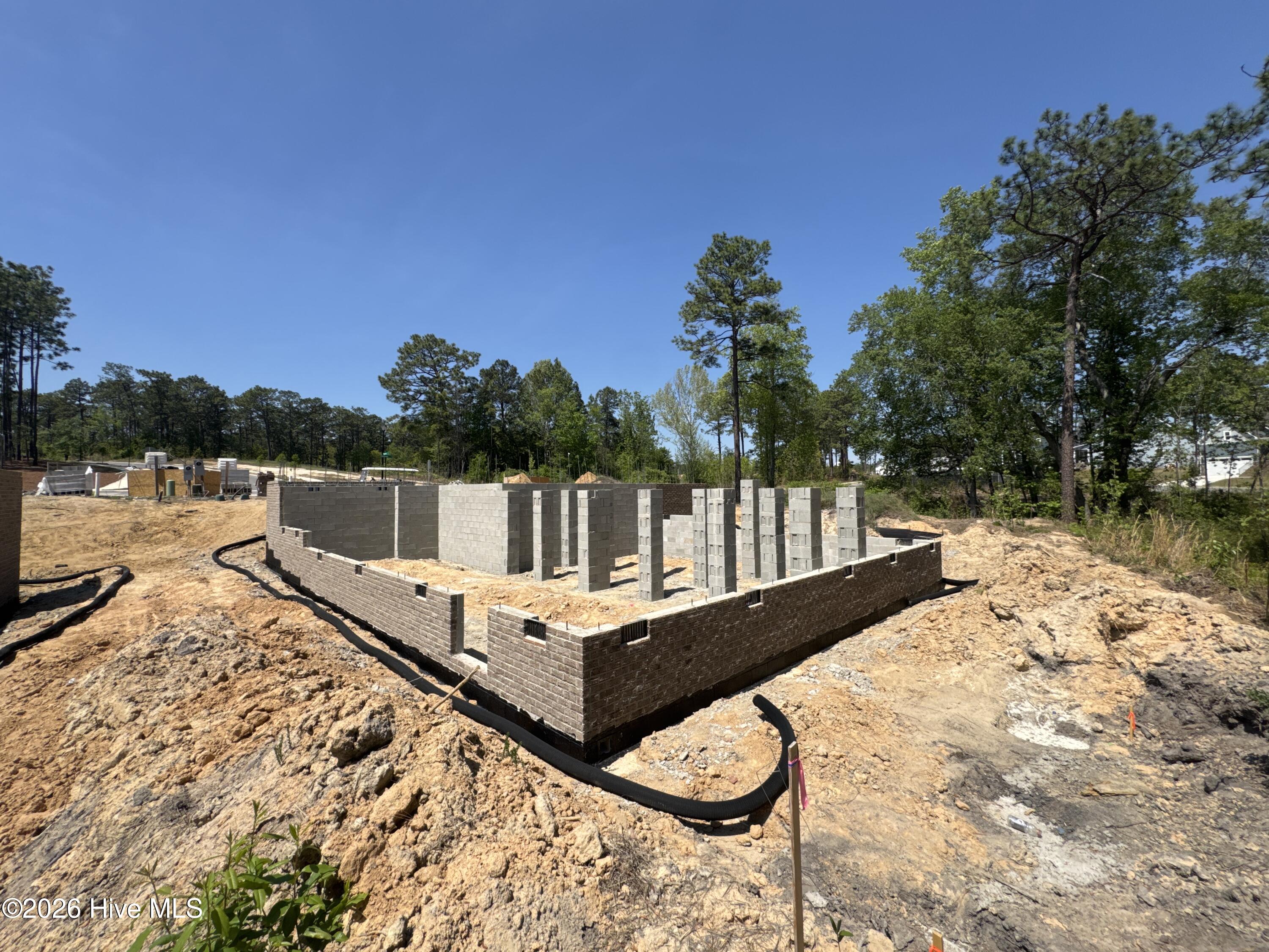 671 Watauga Lane, Unit 584 Aberdeen, NC 28315 - Photo 4 of 13 4/17