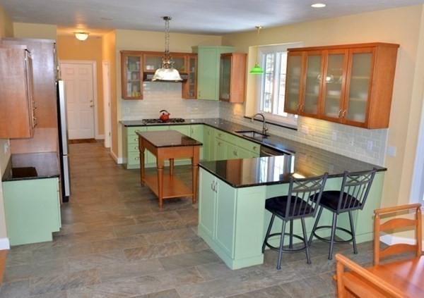 32 Juniper Road Upton, MA 01568 - Photo 12 of 41 Gallery Image 12