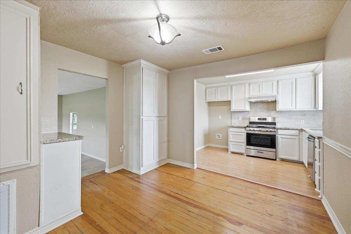 17261 County Line Road Winnie, TX 77665 - Photo 11 of 30