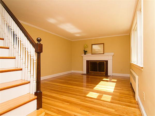 79 Searle Road Boston, MA 02132 - Photo 4 of 15 Gallery Image 4