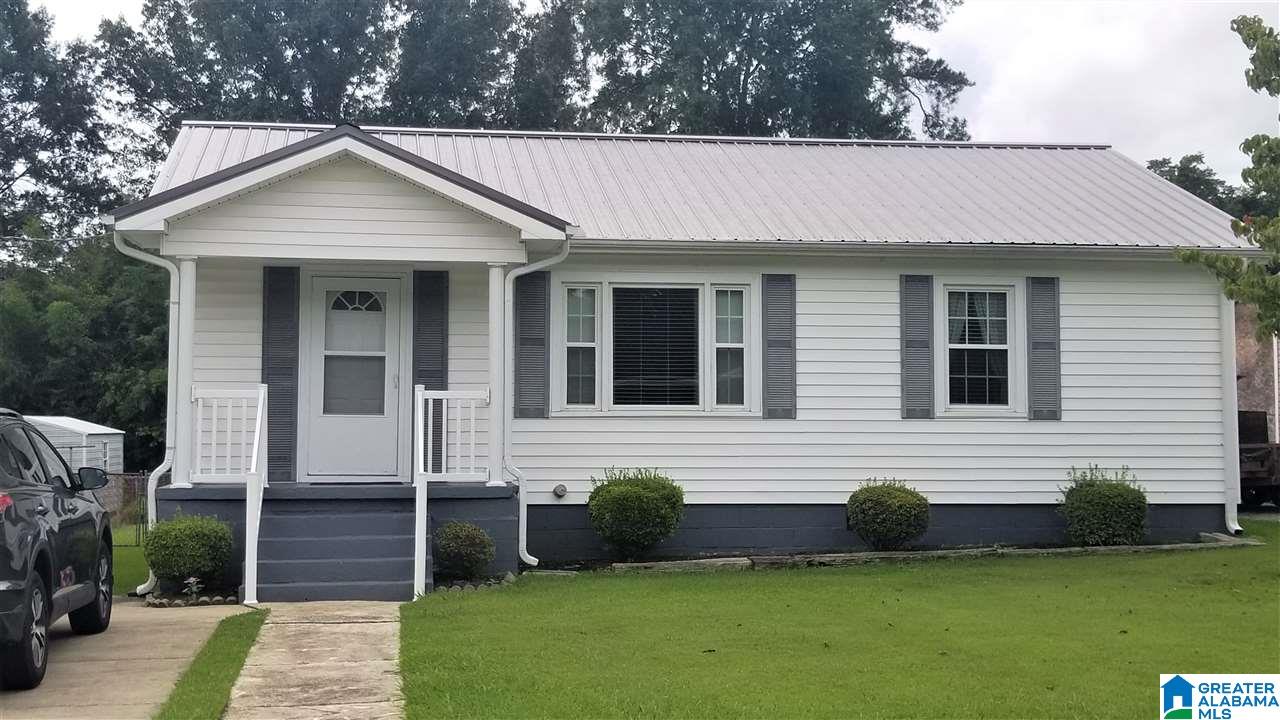 244 Russell Street Gadsden, AL 35903 - Photo 1 of 34