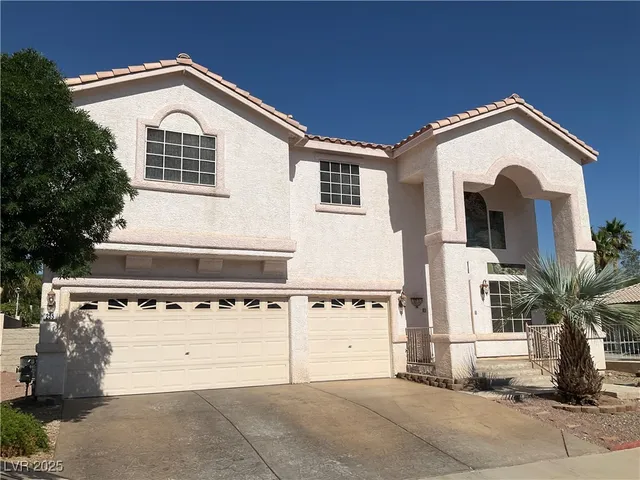 $2,450 | 255 Flirtation Court, Henderson, NV 89074