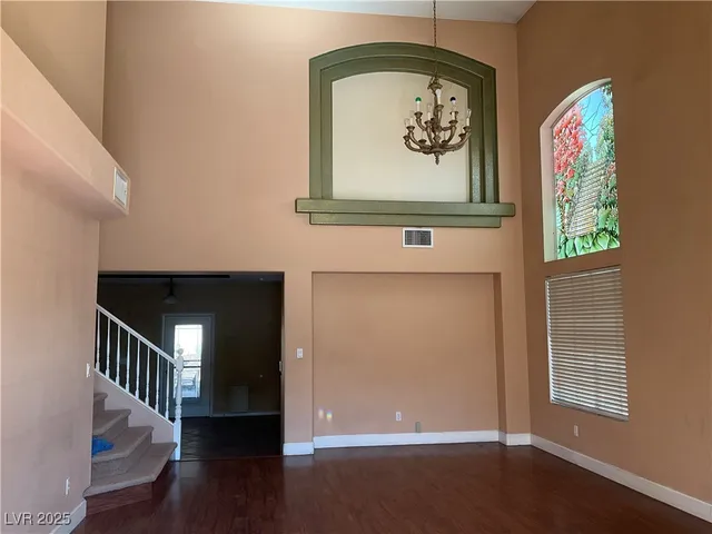 $2,450 | 255 Flirtation Court, Henderson, NV 89074