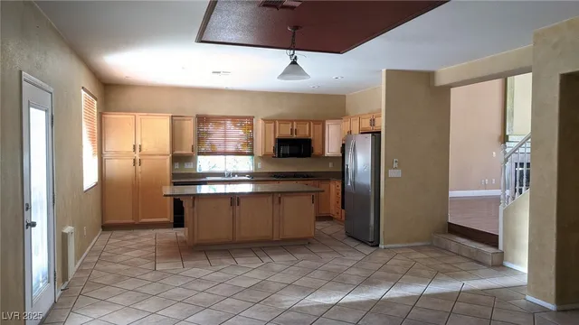 $2,450 | 255 Flirtation Court, Henderson, NV 89074