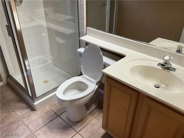 $2,450 | 255 Flirtation Court, Henderson, NV 89074