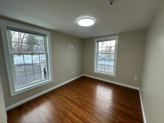 $2,400 | 64 Holten Street, Unit 105, Danvers, MA 01923