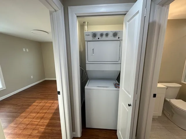 $2,400 | 64 Holten Street, Unit 105, Danvers, MA 01923