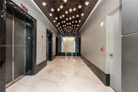 $850,000 | 951 Brickell Avenue, Unit 1011, Miami, FL 33131