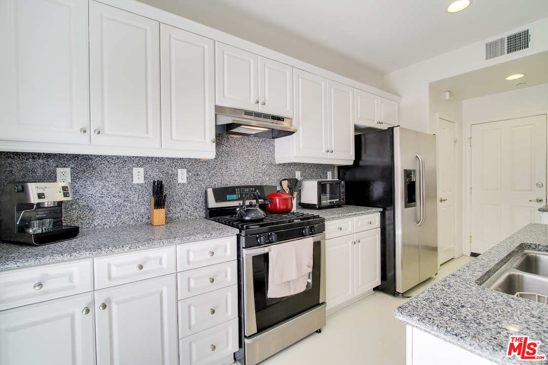 1882 Atlas Drive Riverside, CA 92501 - Photo 20 of 52