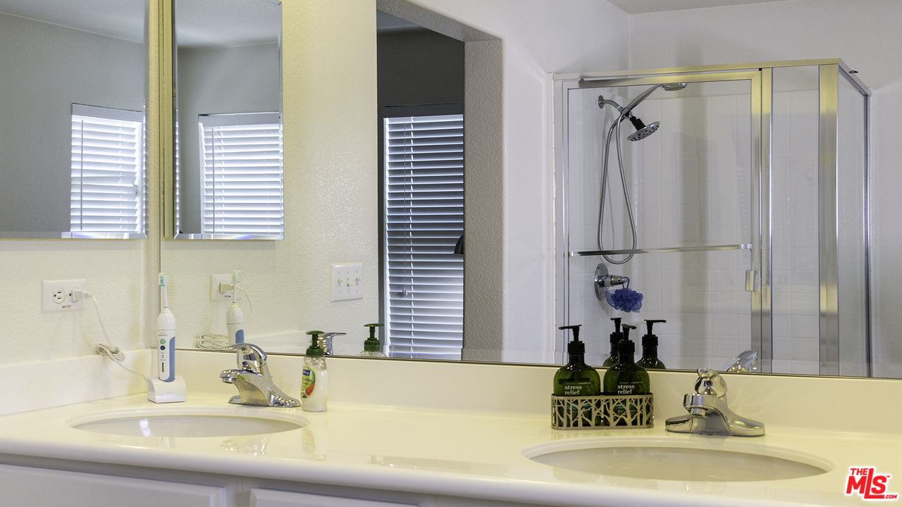 1882 Atlas Drive Riverside, CA 92501 - Photo 44 of 52