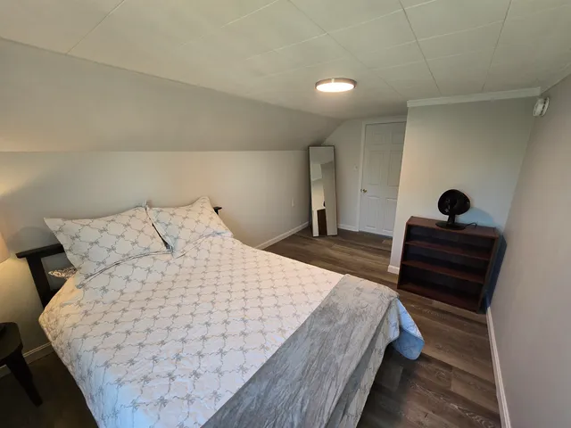 $2,000 | 117 B West Street, Winooski, VT 05404