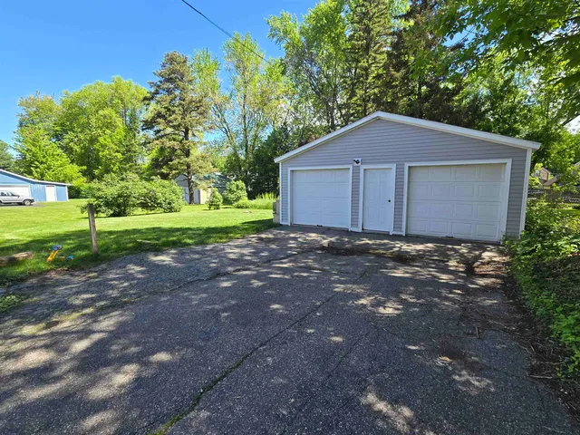 $2,000 | 117 B West Street, Winooski, VT 05404