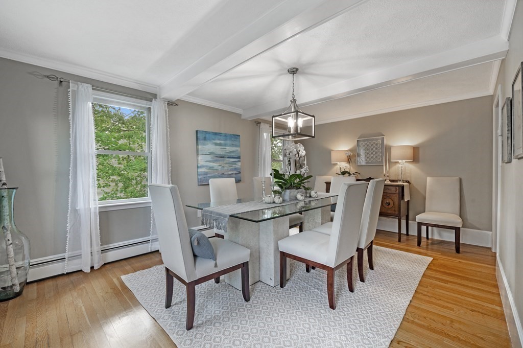 4 Rolleston Road Marblehead, MA 01945 - Photo 8 of 38