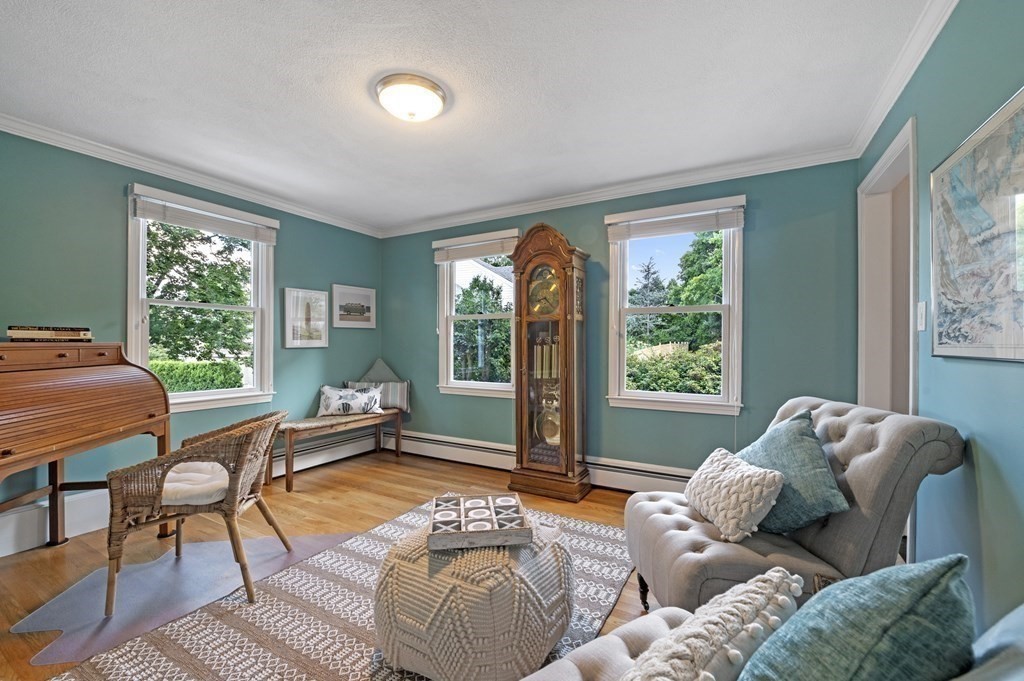 4 Rolleston Road Marblehead, MA 01945 - Photo 10 of 38