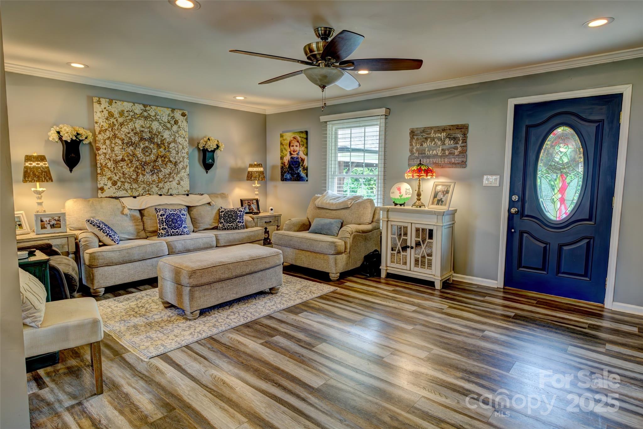 800 Sunset Road Cherryville, NC 28021 - Photo 3 of 20 a living room with furniture and a wooden floor