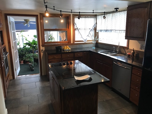 220 South Stradling Road Muncie, IN 47304 - Photo 13 of 25