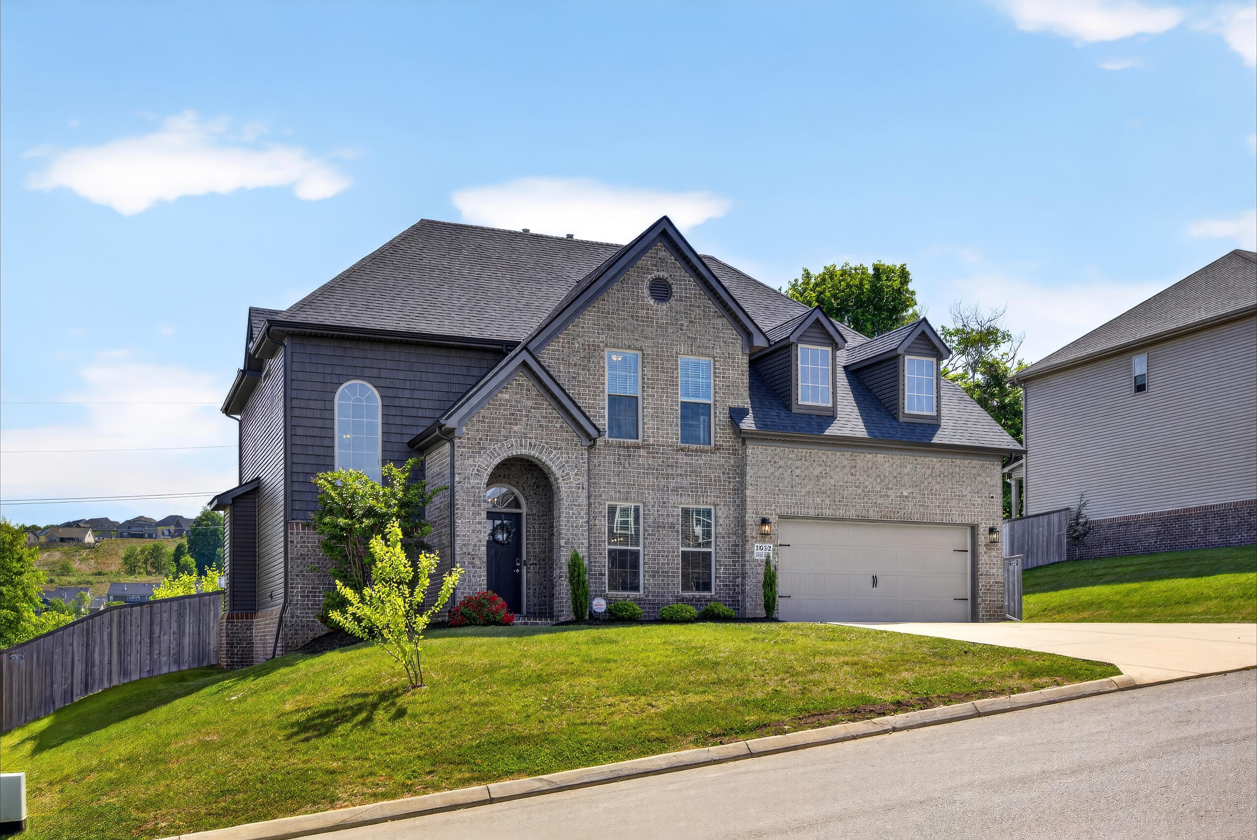 1652 Hickory Reserve Road Knoxville, TN 37932 - Photo 2 of 42 349A7944