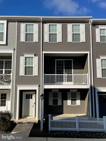 $2,250 | 3227 Haley Way, Mechanicsburg, PA 17055