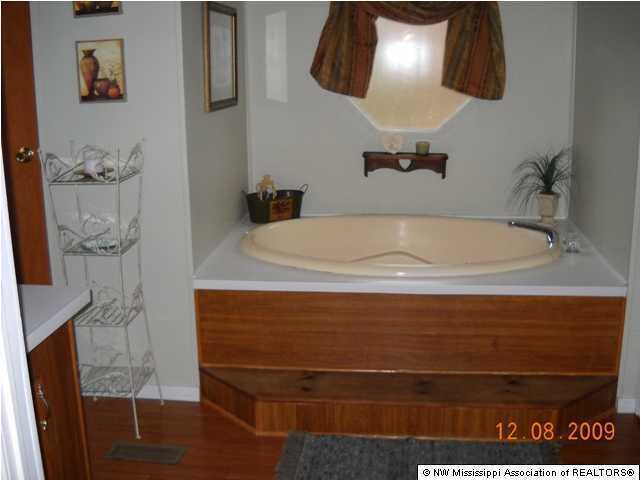 8900 Oak Grove Road Hernando, MS 38632 - Photo 4 of 12 Additional Photo