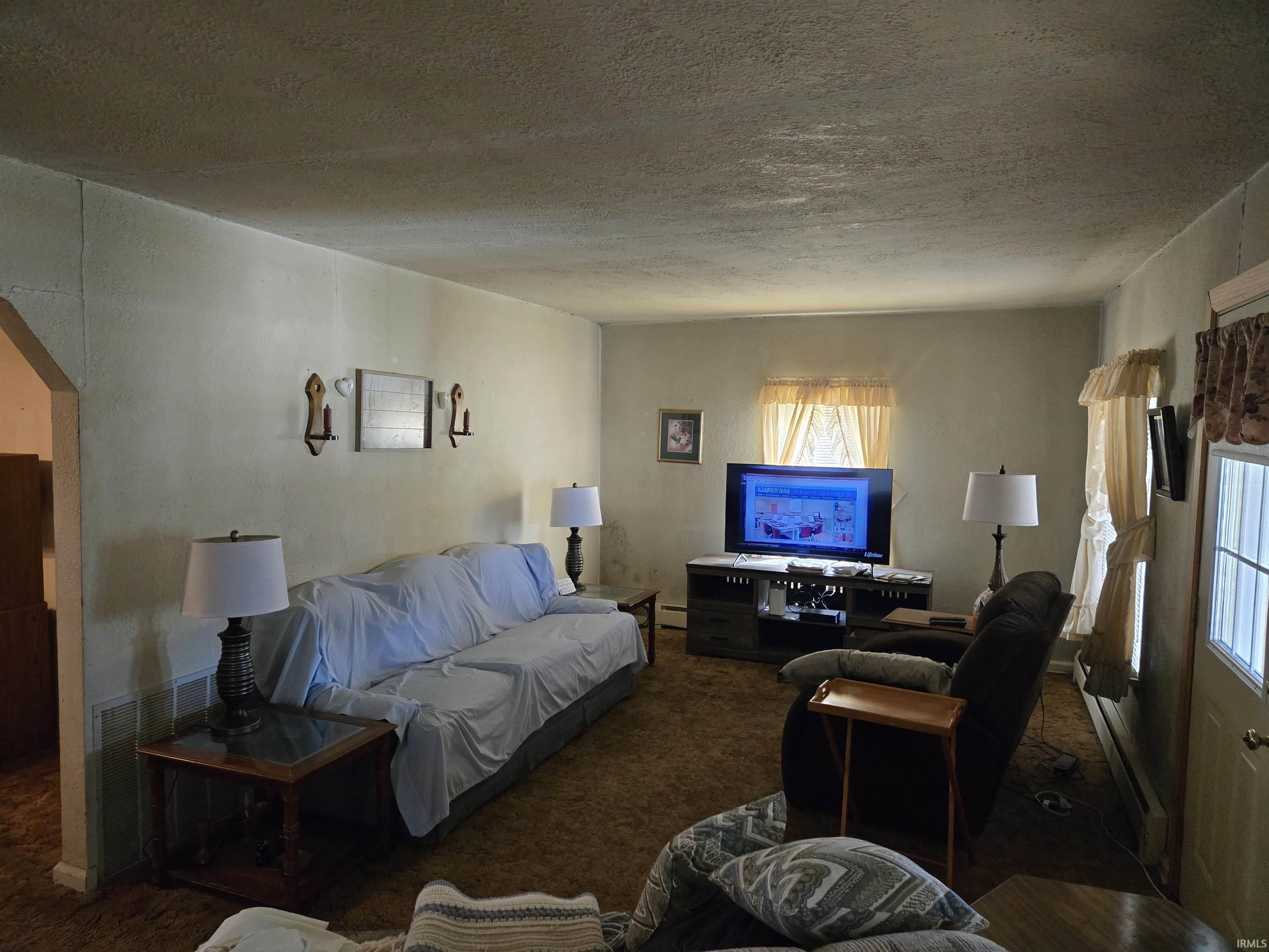 904 West State Street Albany, IN 47320 - Photo 4 of 18