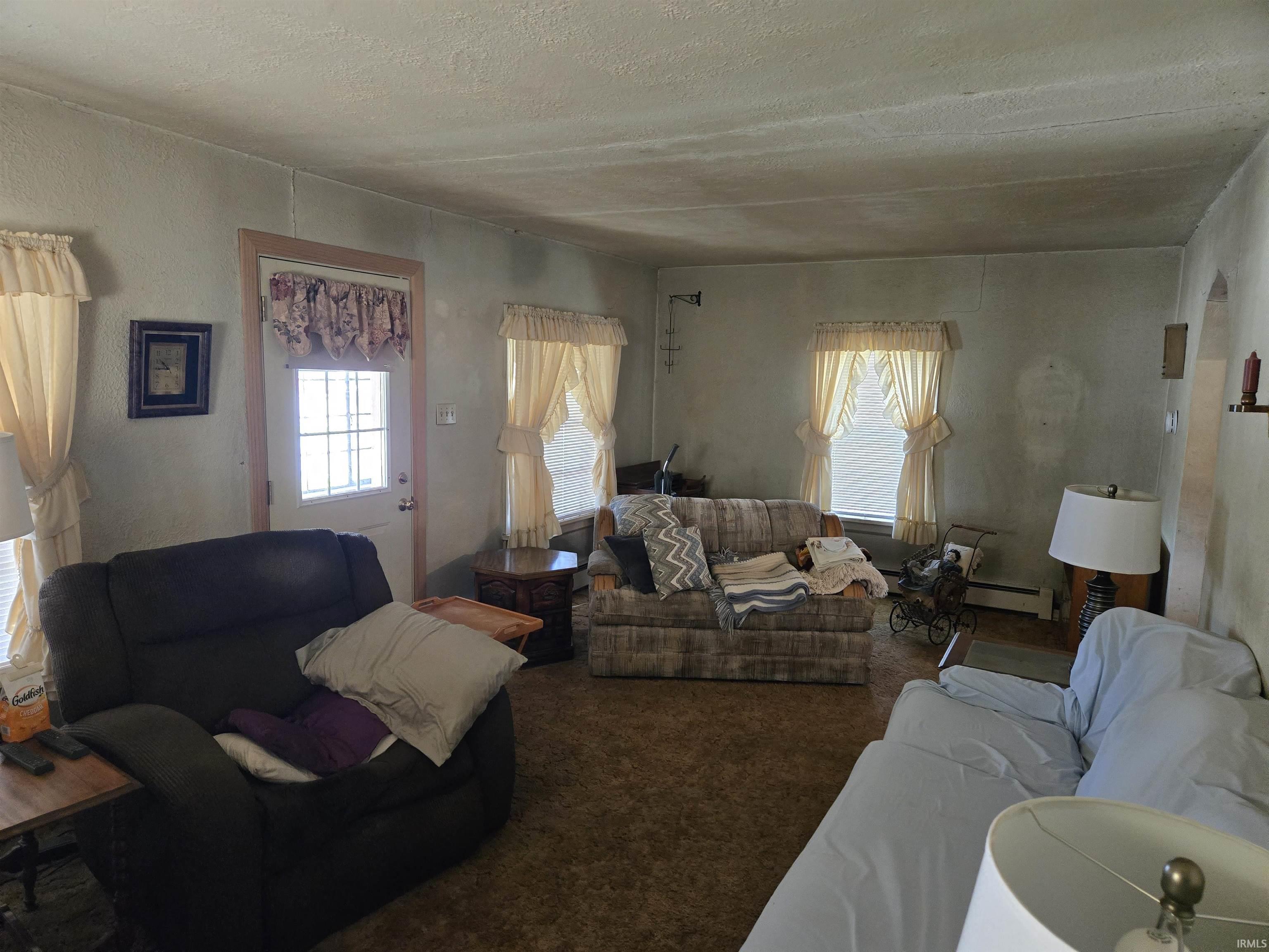 904 West State Street Albany, IN 47320 - Photo 5 of 18