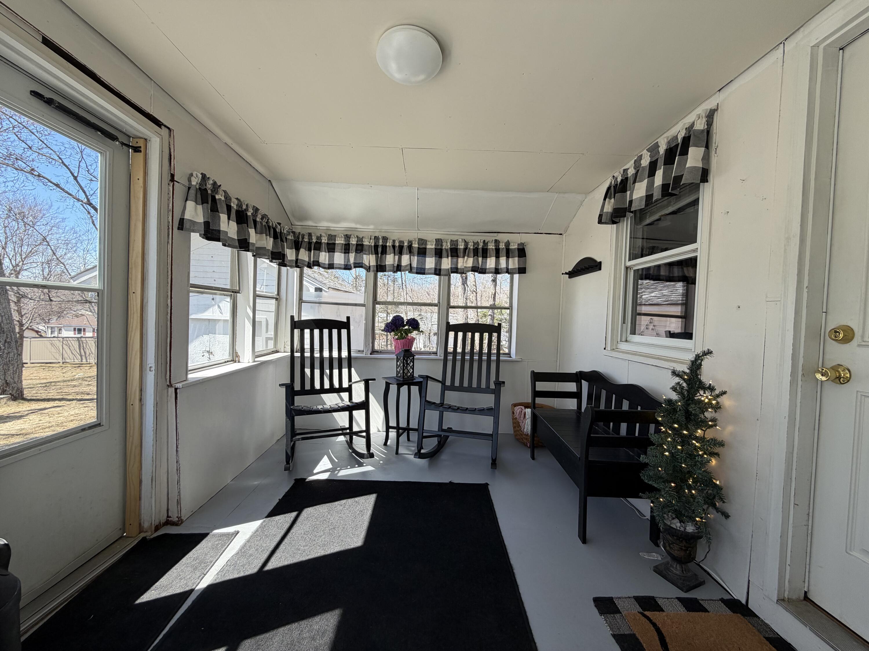 36 Cedar Street East Millinocket, ME 04430 - Photo 10 of 46 IMG_3728