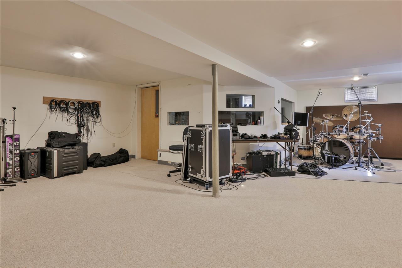 471 Boston Post Road Amherst, NH 03031 - Photo 14 of 16 Gallery Image 14