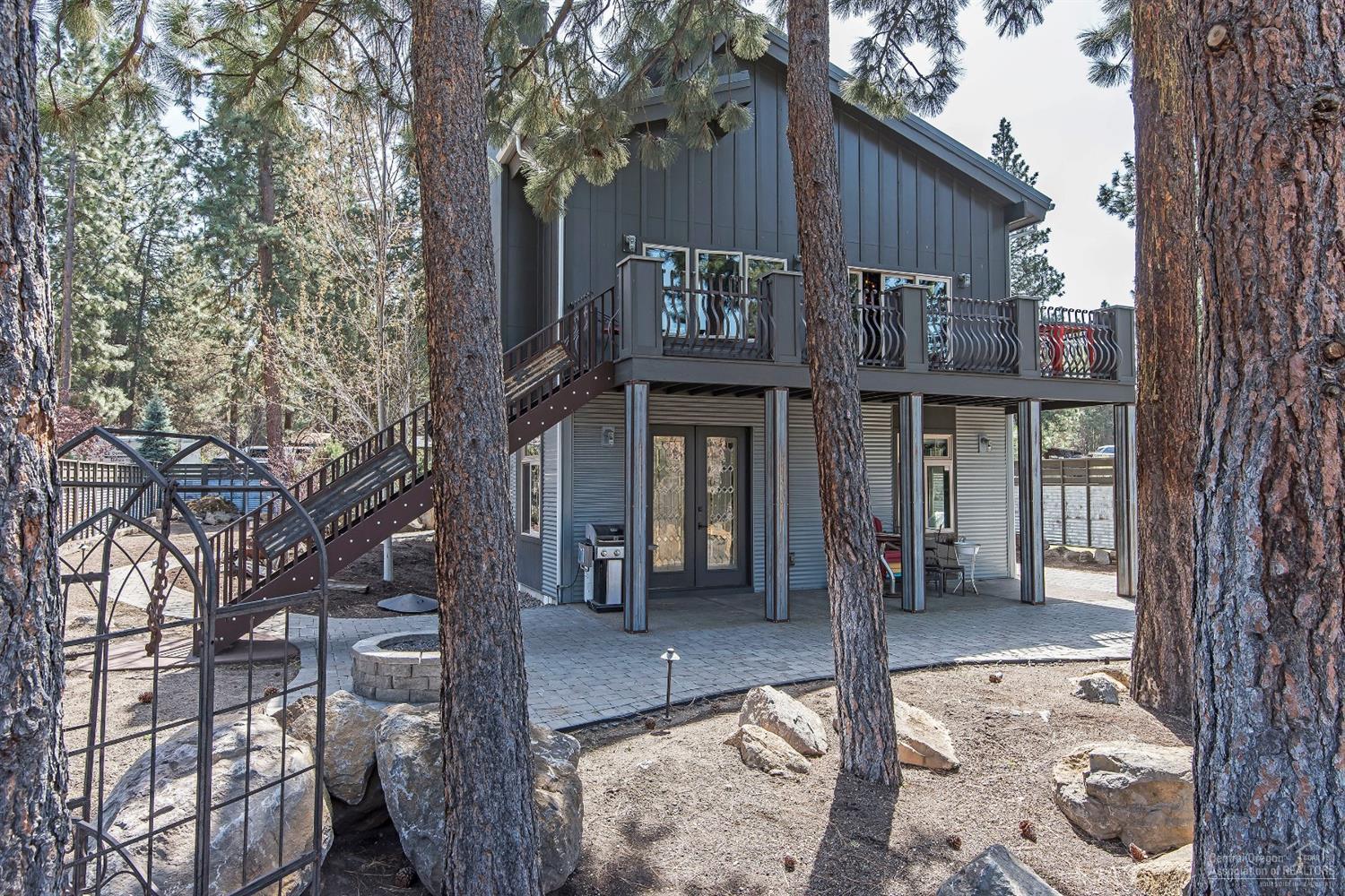 61681 Cedarwood Road Bend, OR 97702 - Photo 17 of 22 Gallery Image 17