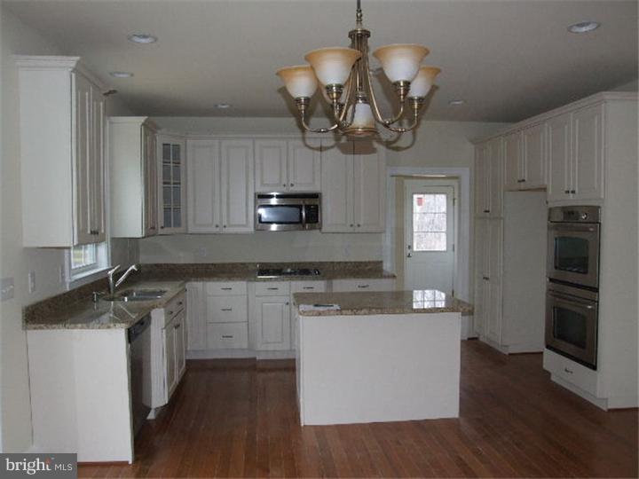 5 Hidden Hills Road Media, PA 19063 - Photo 4 of 12 Kitchen