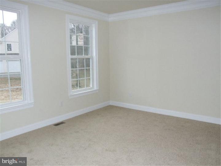 5 Hidden Hills Road Media, PA 19063 - Photo 9 of 12 Office / Study