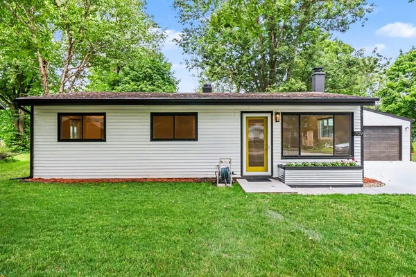 $189,000 | 709 11th Street, Three Rivers, MI 49093