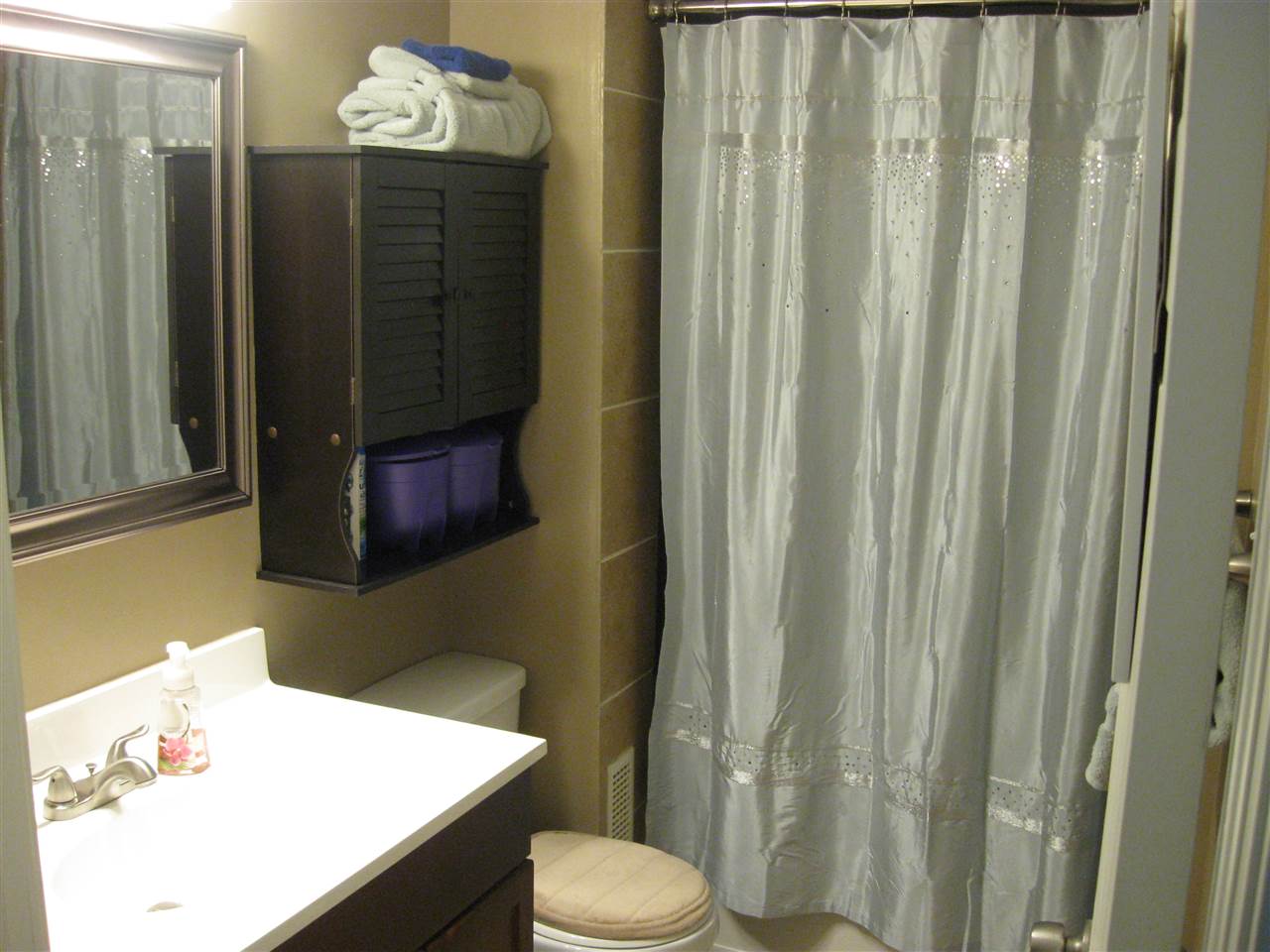 25925 South River Road Harrison Township, MI 48045 - Photo 36 of 44 31349318-35.JPG