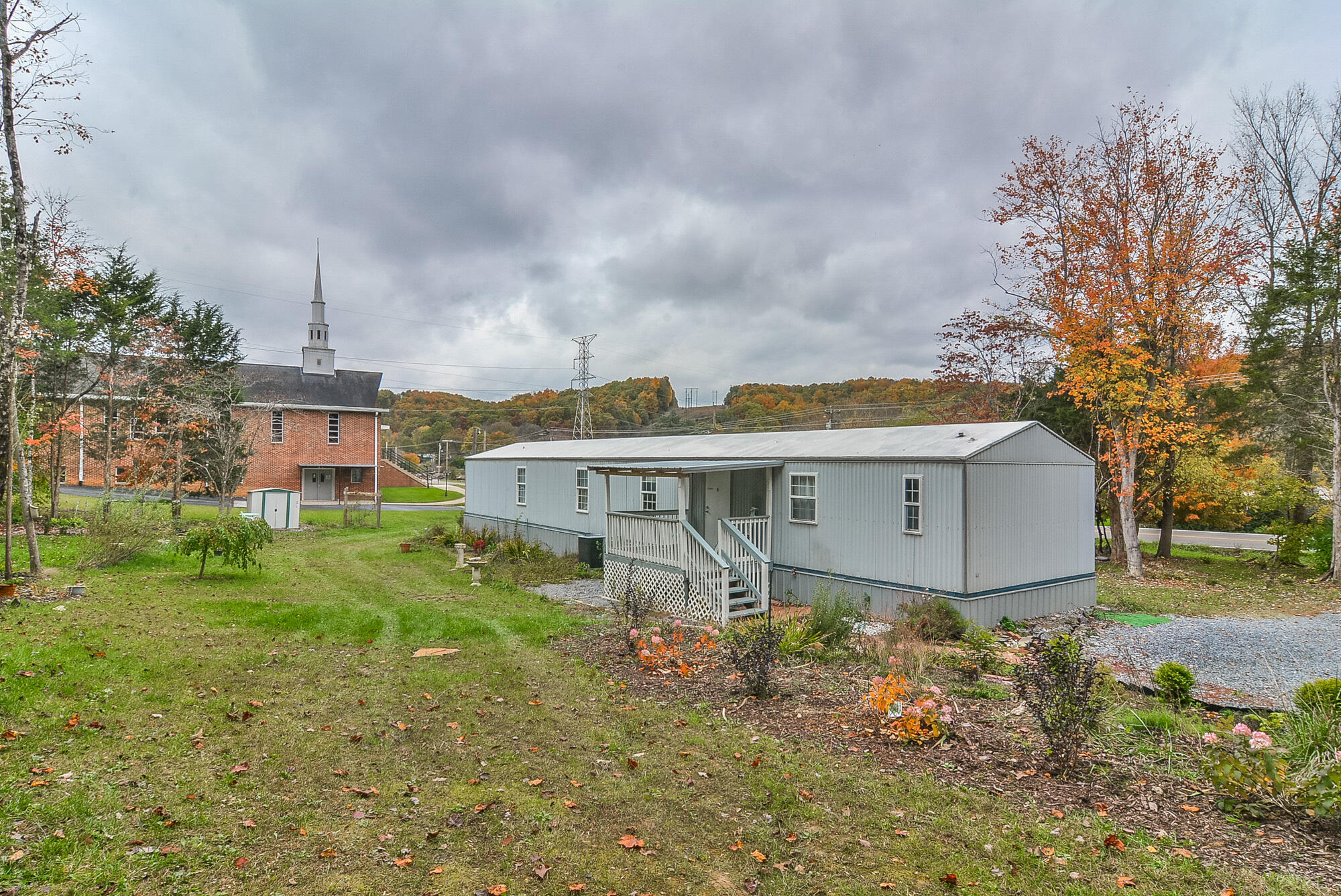 2767 Watauga Road Johnson City, TN 37601 - Photo 10 of 35 TRB_9769