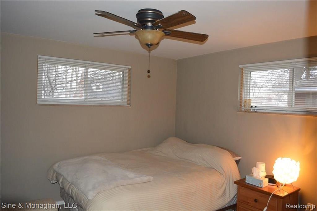 21366 Littlestone Road Harper Woods, MI 48225 - Photo 7 of 14